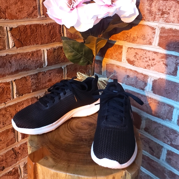 Skechers Black Memory Foam Sneakers - Picture 3 of 4
